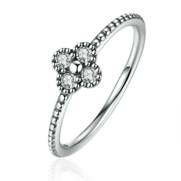 Jewelry - New 925 Silver Floower Shape White Sapphire Ring